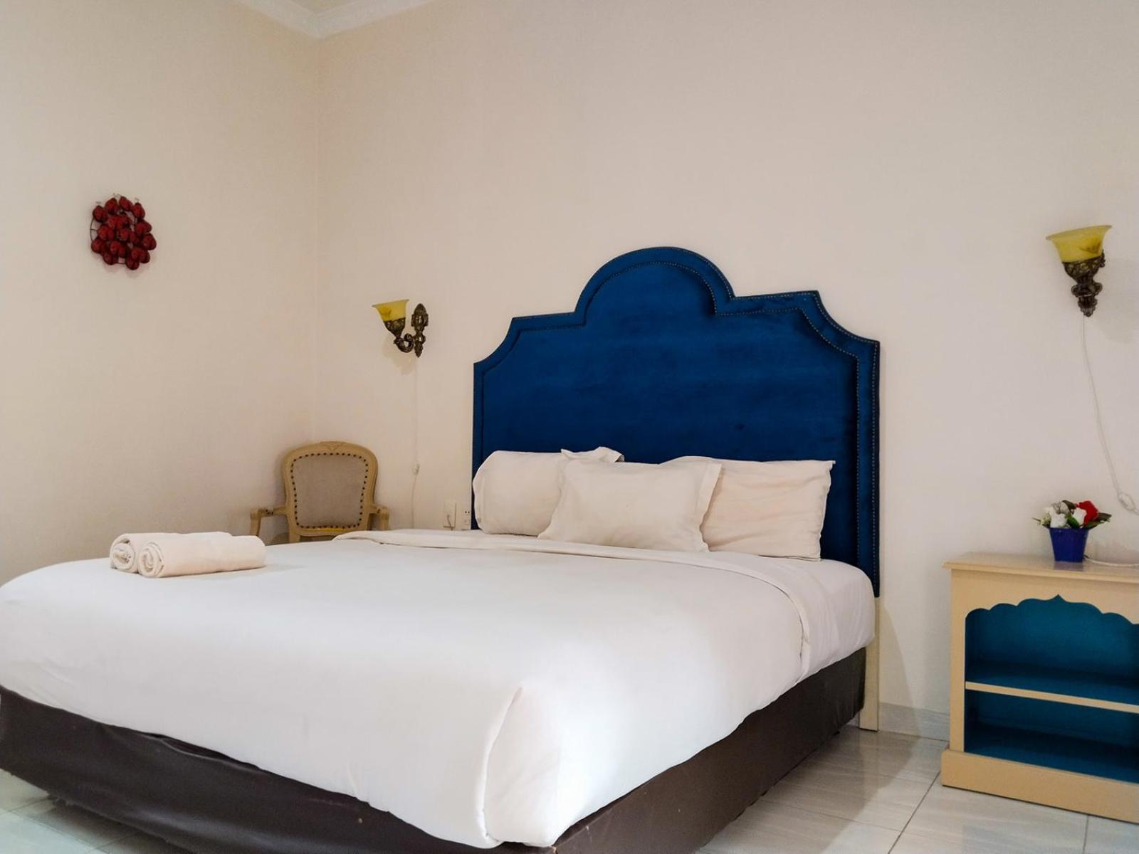 Grand Shaqilla Syariah Hotel Deli Tua Exterior photo