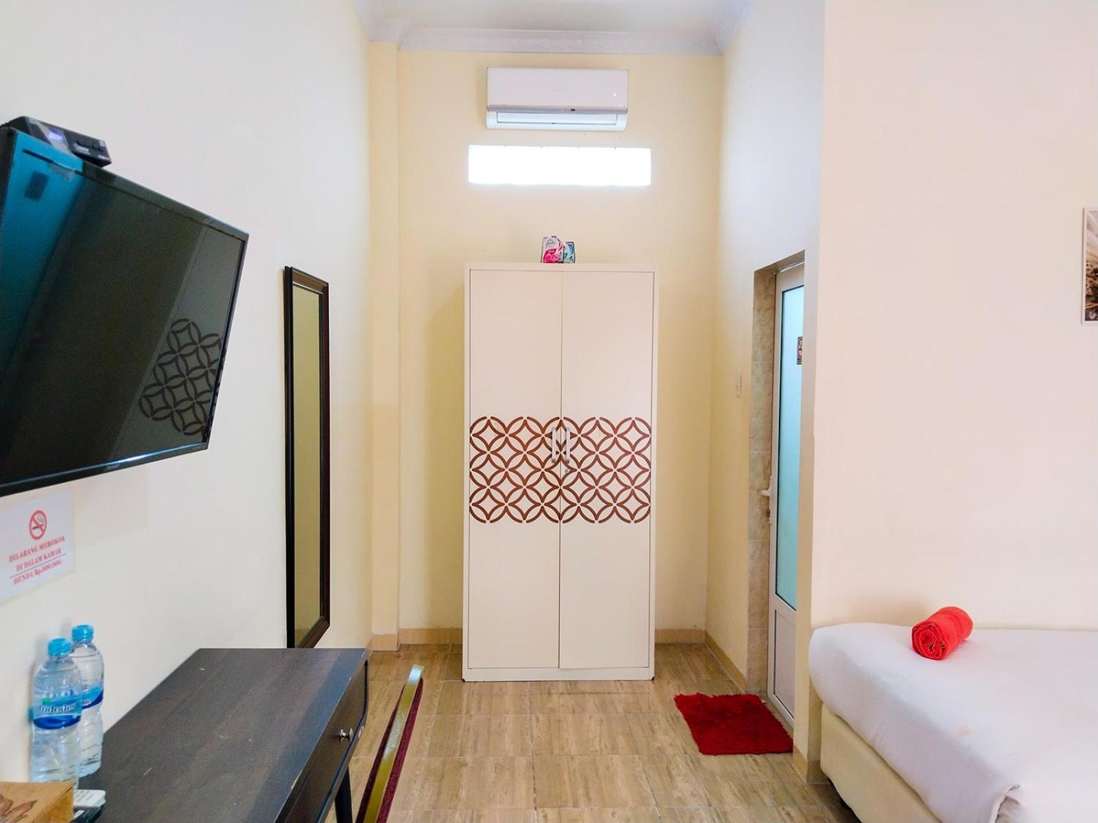 Grand Shaqilla Syariah Hotel Deli Tua Exterior photo