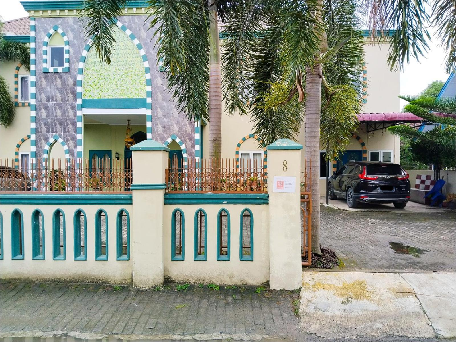 Grand Shaqilla Syariah Hotel Deli Tua Exterior photo